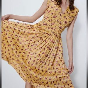 Brand New Zara Pleated Dress Size Medium
